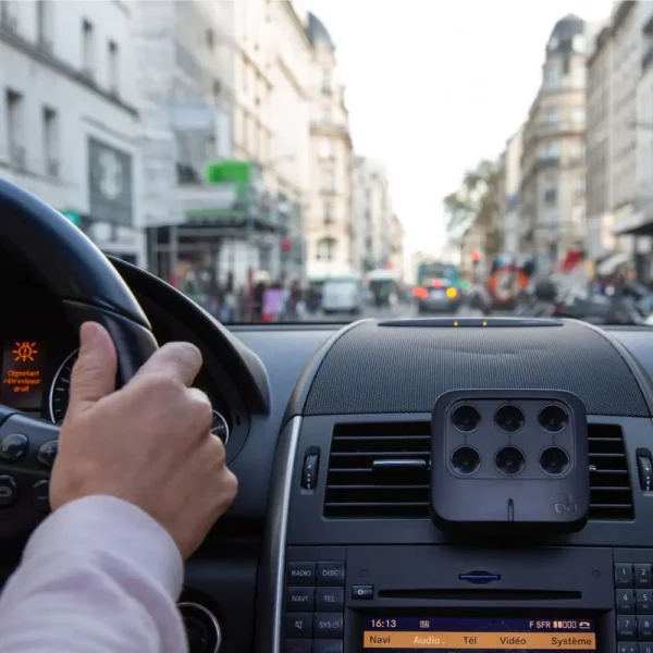 TEQOYA NOMAD – Ioniseur et purificateur d’air voiture